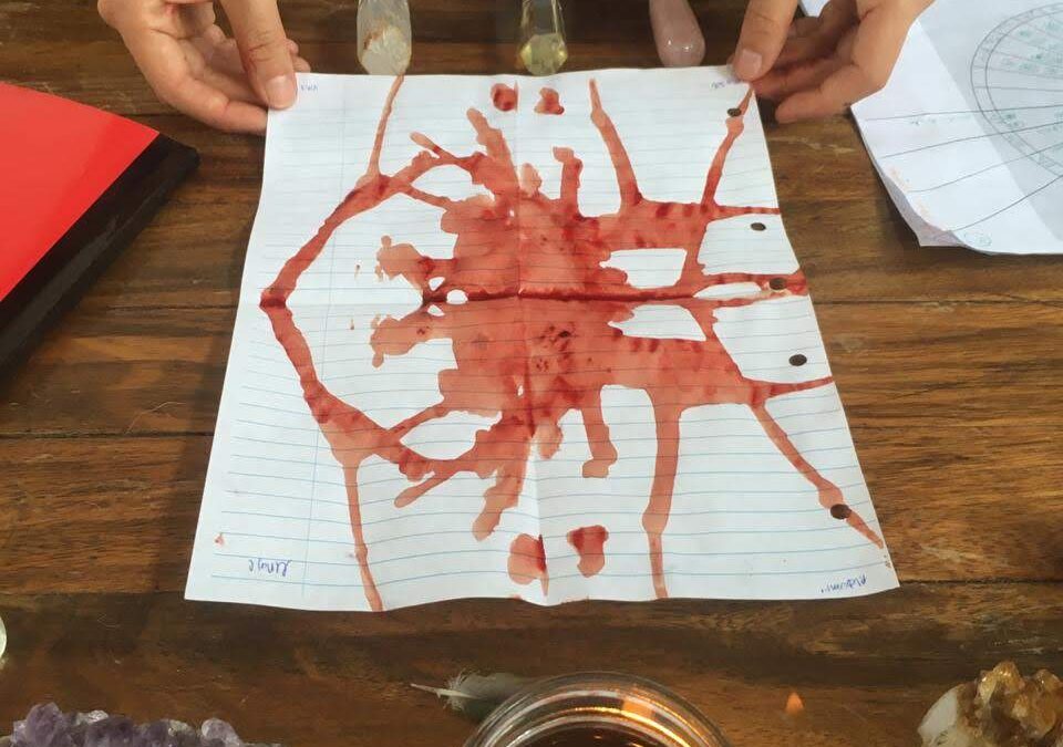 ¿Qué es la Terapia Menstrual Madretierra?